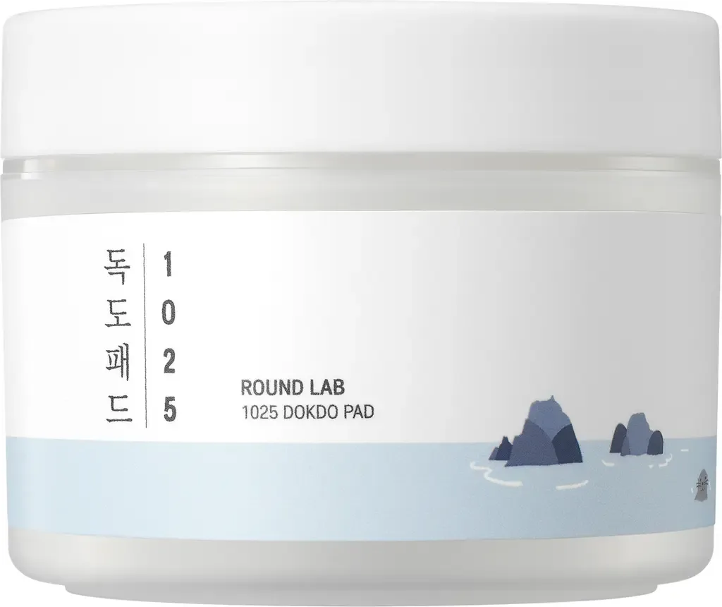 1025 Dokdo Toner Pad by ROUND LAB