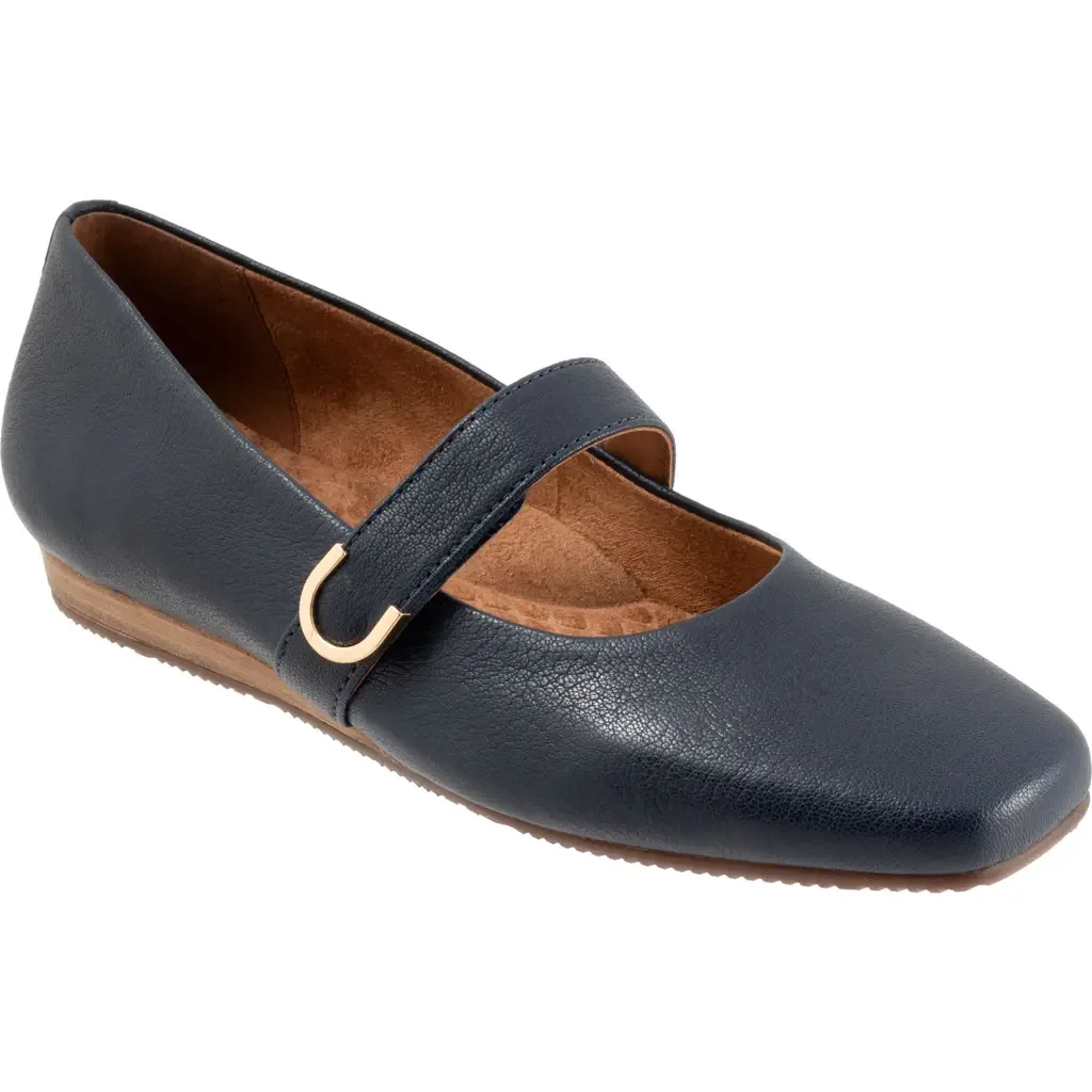 Valdivia Mary Jane Flat