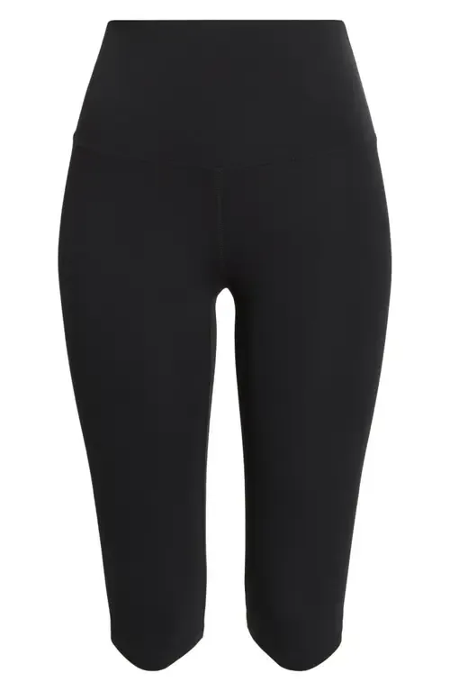 Studio High Waist Crop Leggings by Year of Ours