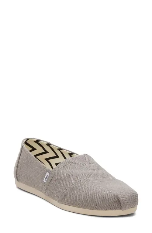 Alpargata Slip-On by TOMS