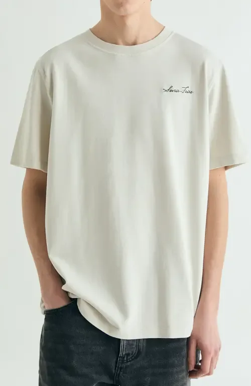 Contrasting Embroidered T-Shirt Relaxed by Scalpers