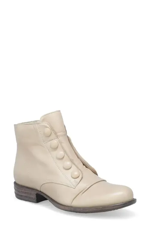 Louise Boot by Miz Mooz