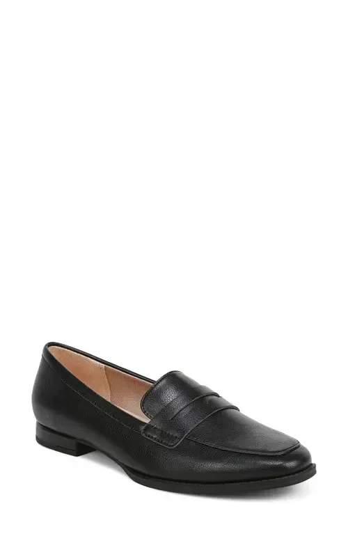 Frankie Penny Loafer