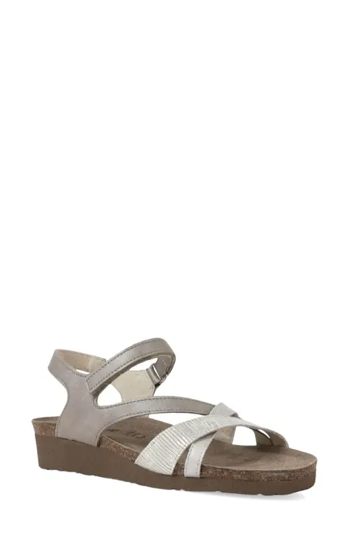 Sophia Sandal