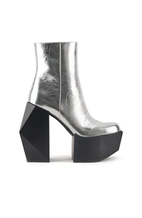 Stage Boot by United Nude