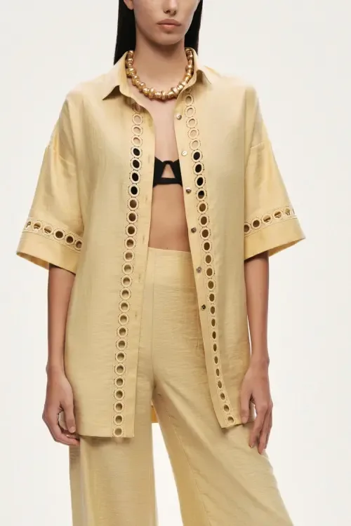 Belted Eyelet Detail Short-Sleeve Jacket by Nocturne