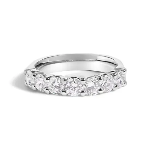 14K Gold 1 1/2 Ctw Diamond 7 Stone Band Ring