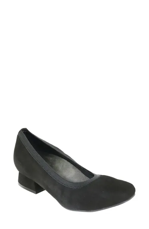Fab Square Toe Pump