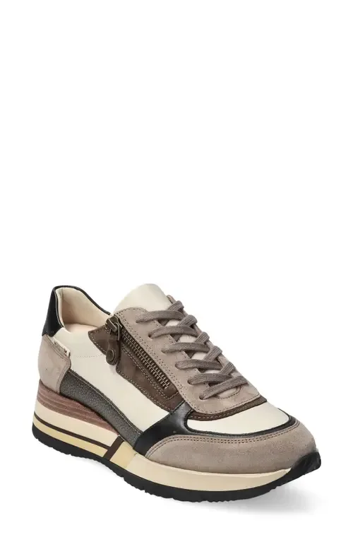 Tiziana Sneaker by Mephisto