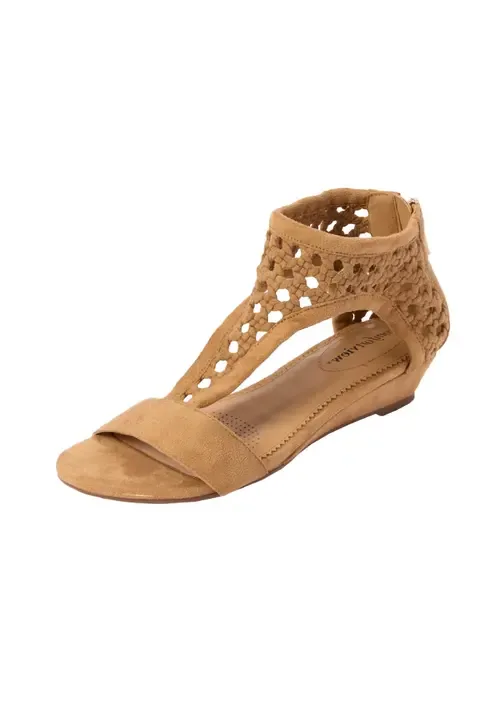 The Harper Sandal by Comfortview