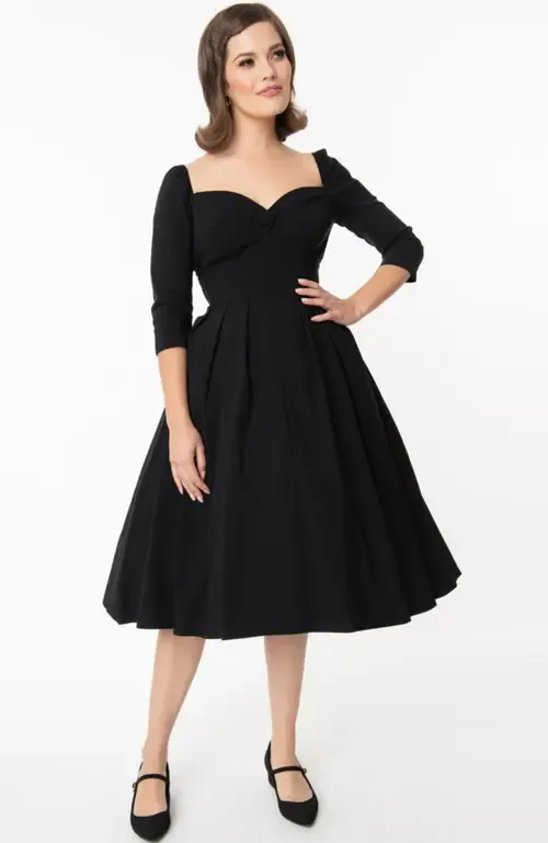 Woven Sweetheart Neckline Lamar Swing Dress by Unique Vintage