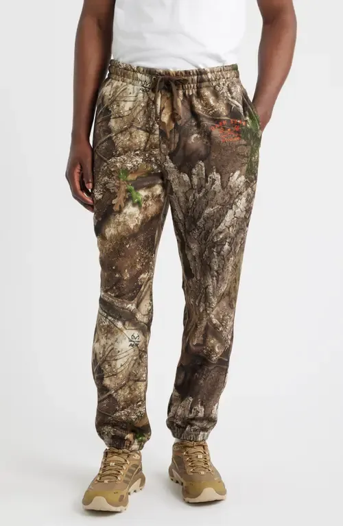 Chateau Fleece Sweatpants by DARK SEAS