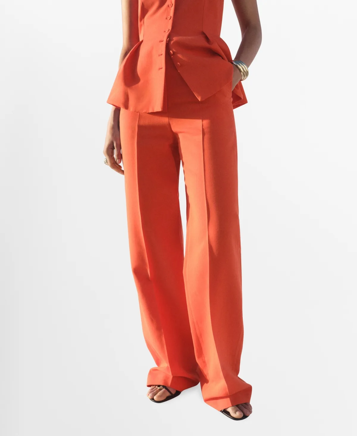 Straight Mid-Rise Suit Pants by Mango