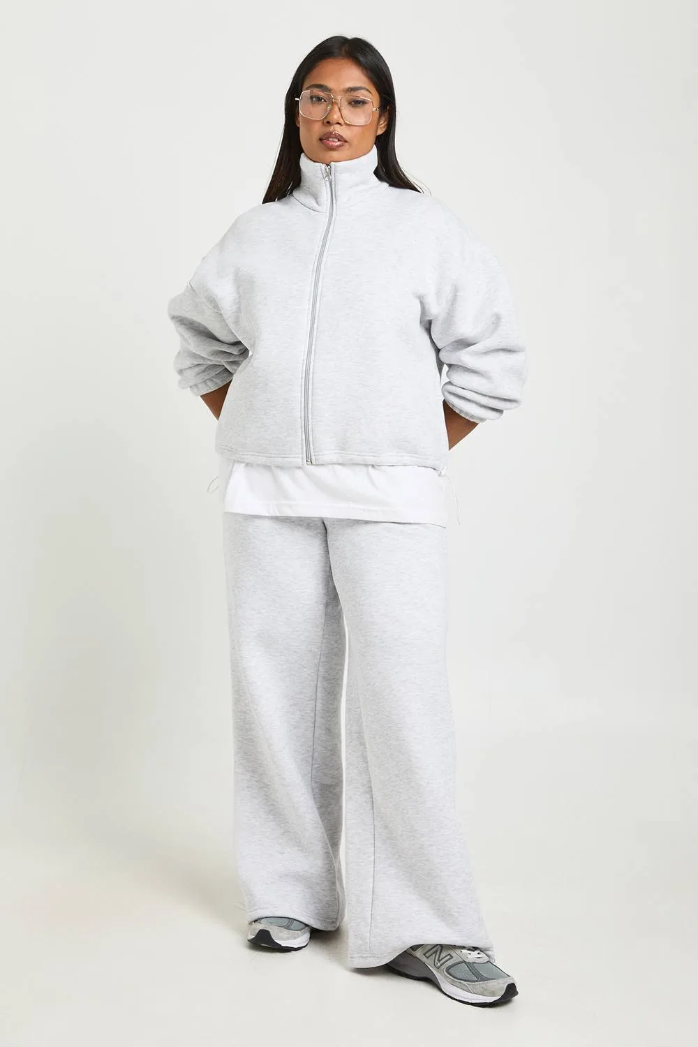Adjustable Toggle Wide Leg Jogger Pants by boohoo