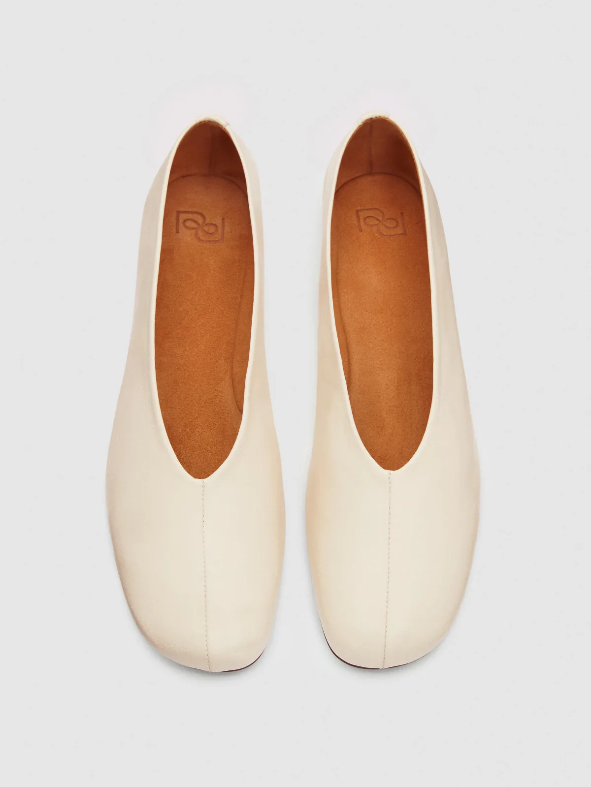 Blaine Flat by Reformation