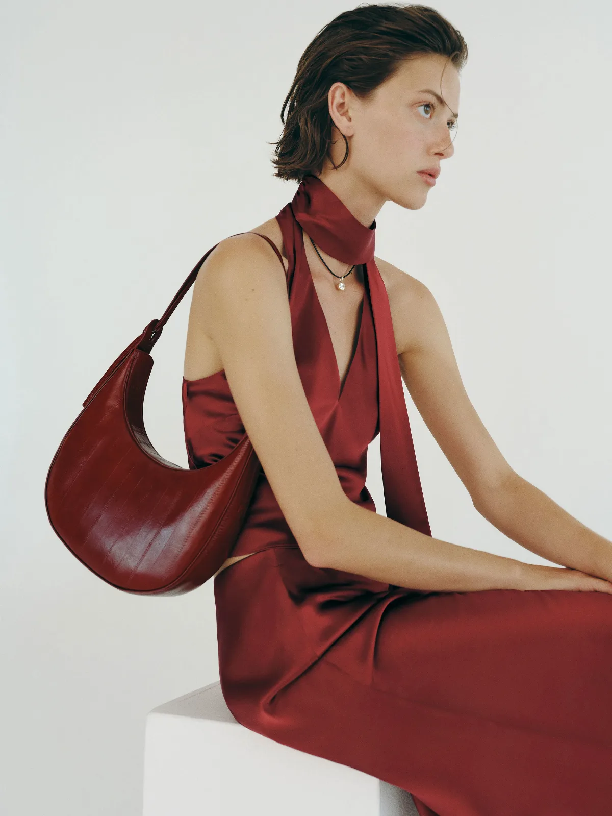 Medium Rosetta Shoulder Bag Red Leather