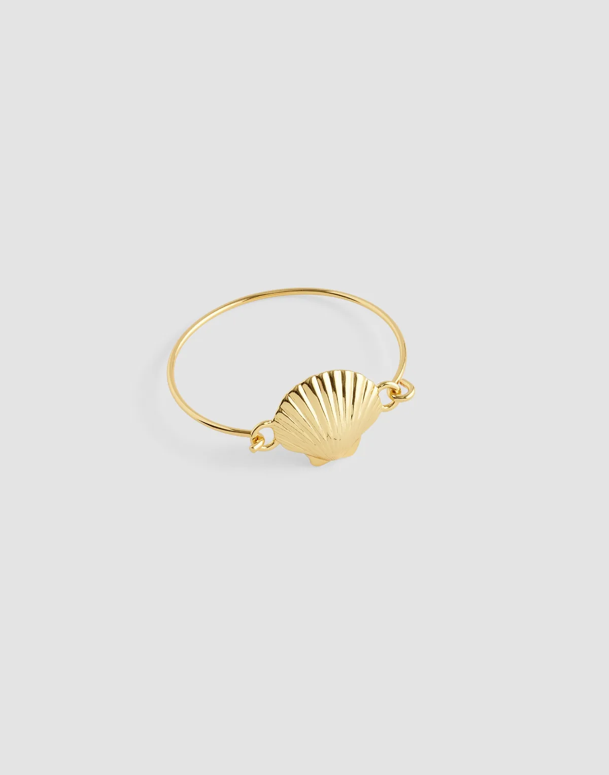Shell Wire Bangle by MW