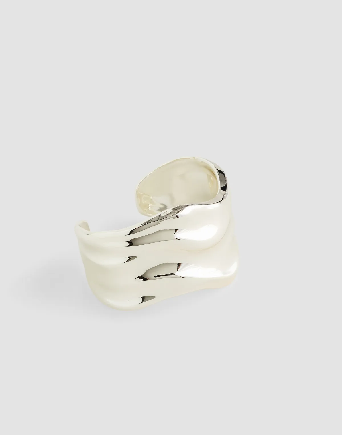 Chunky Wavy Cuff Bracelet