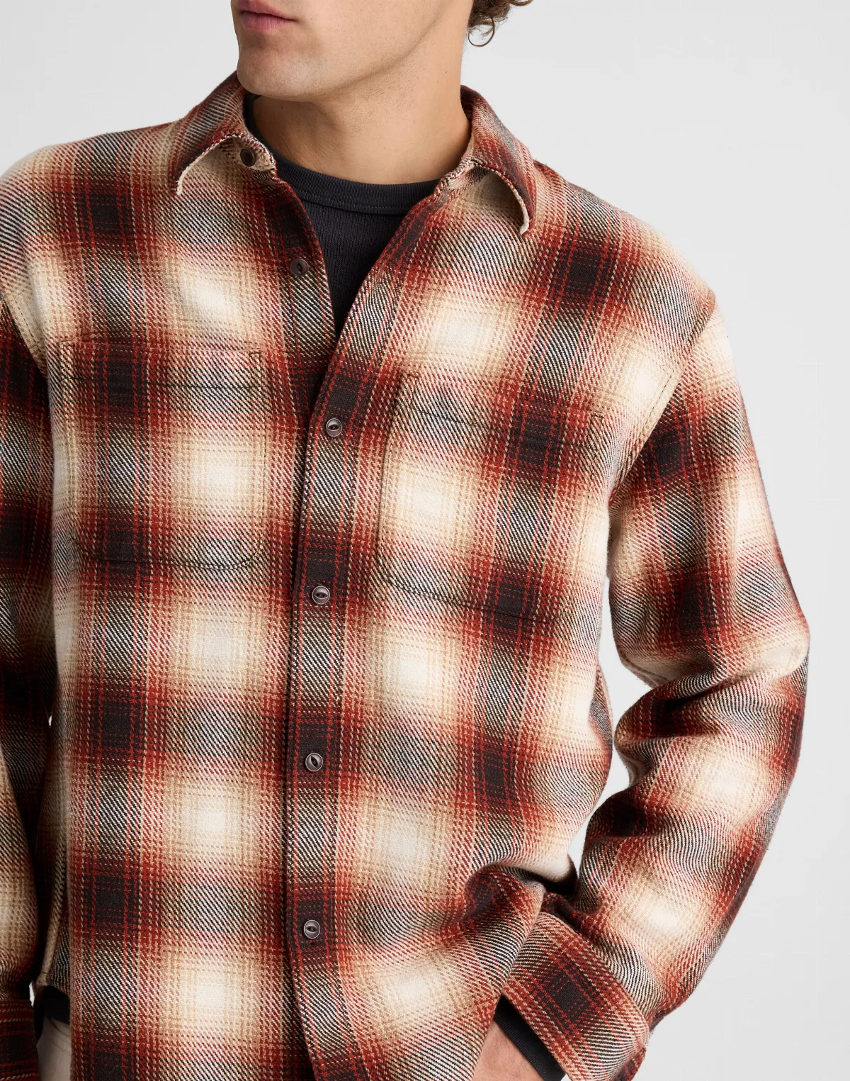 Button-Up Shirt in Midweight Flannel by MW