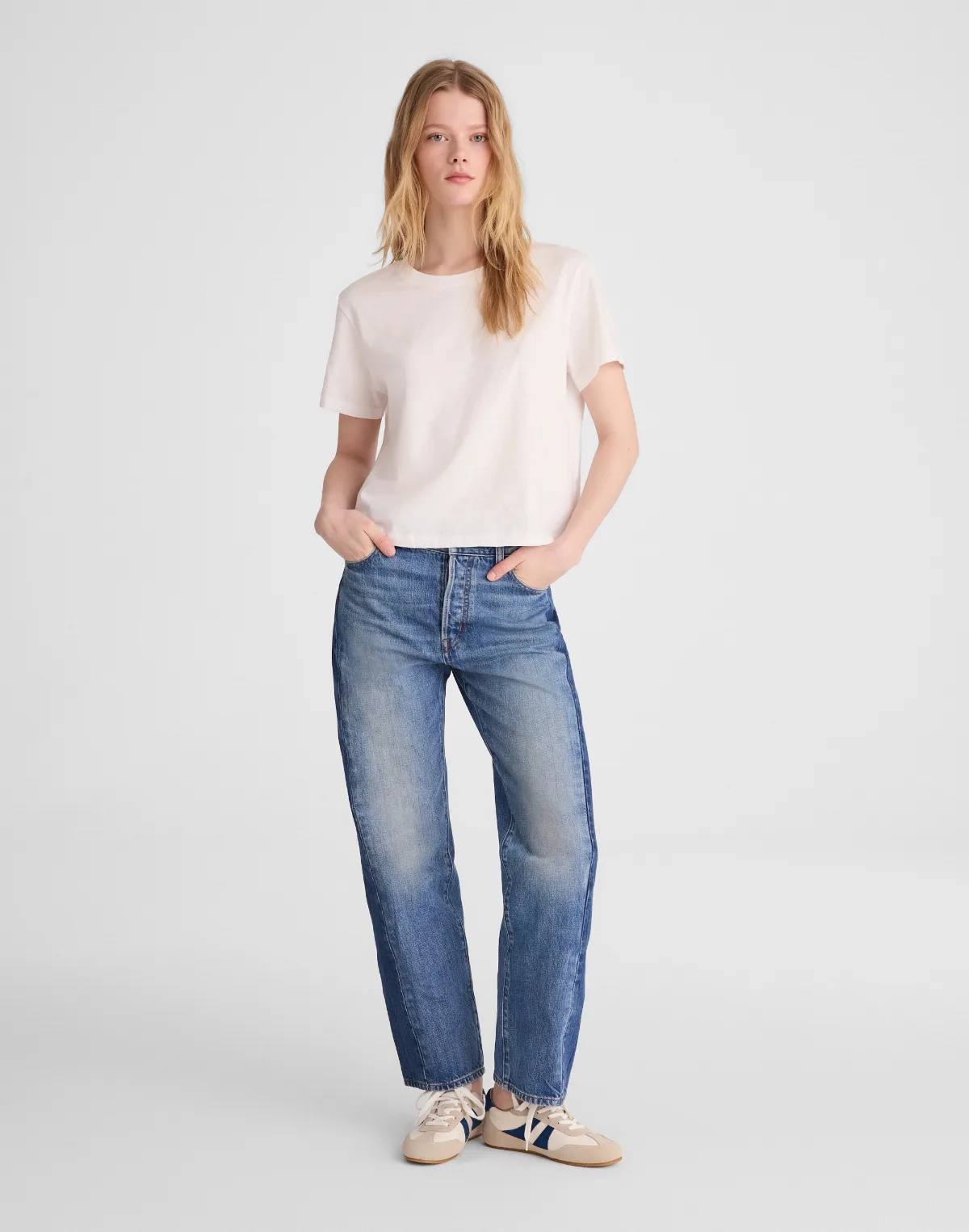 Pieced Barrel-Leg Jeans