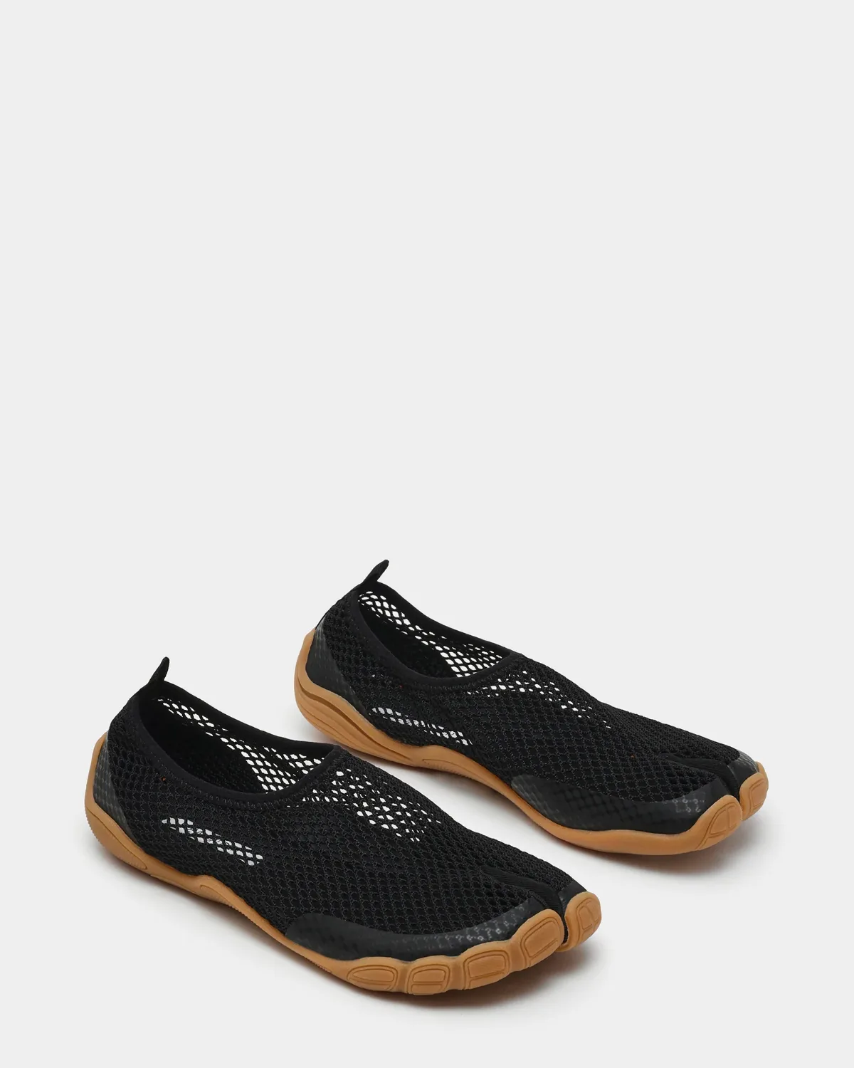 Frankie Mesh Sneakers by Steve Madden