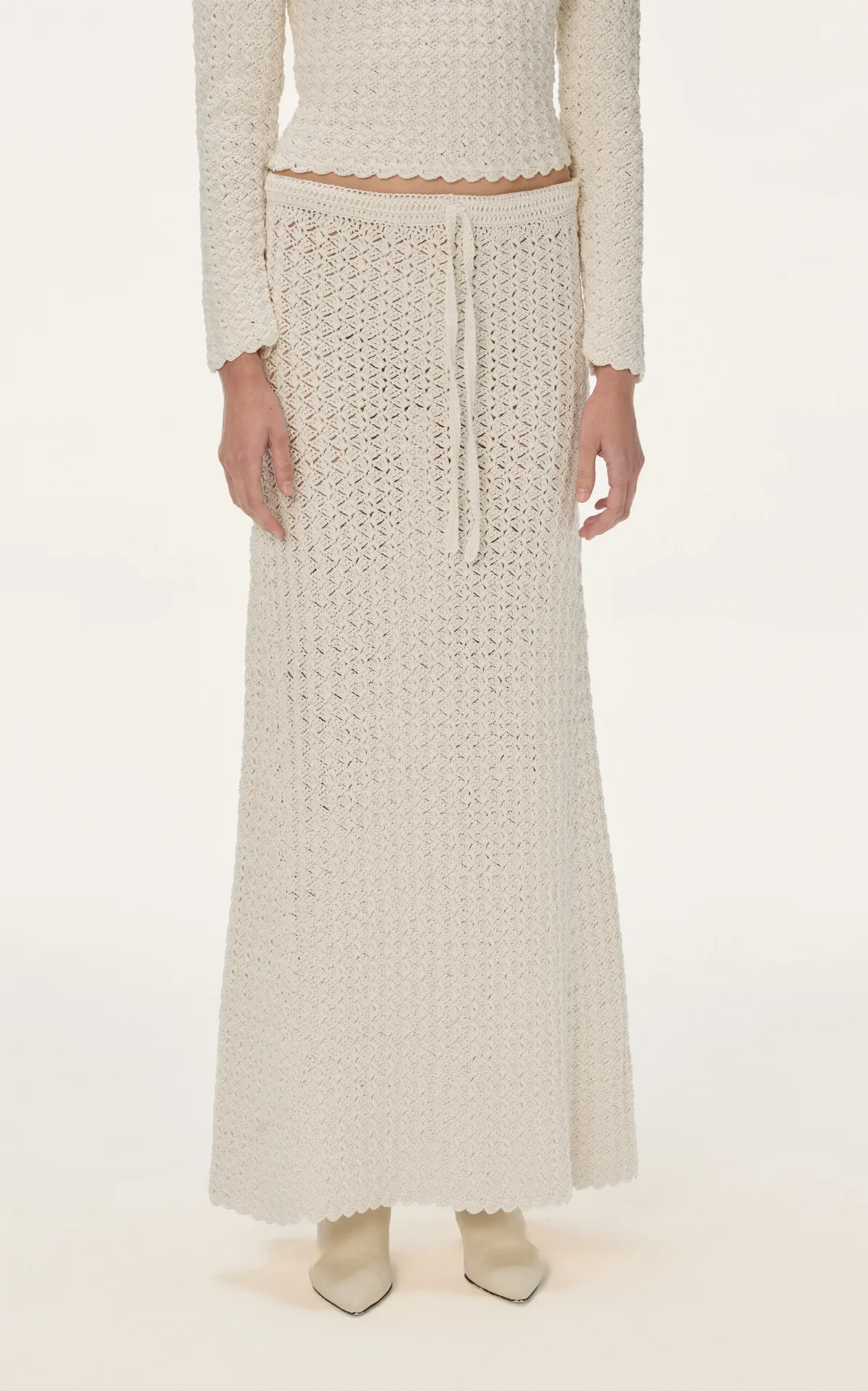 Cascada Skirt by Curatoria