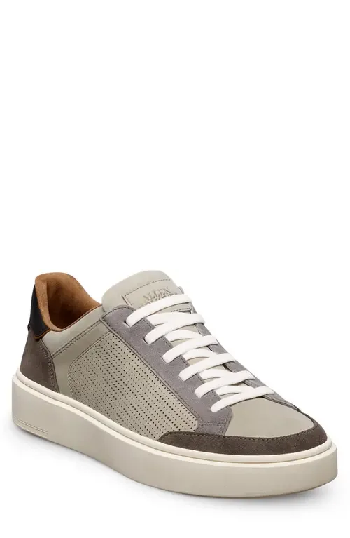 Oliver Slip-On Sneaker