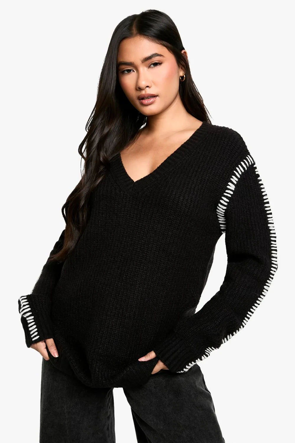 Premium Contrast Trim V Neck Longline Jumper by boohoo