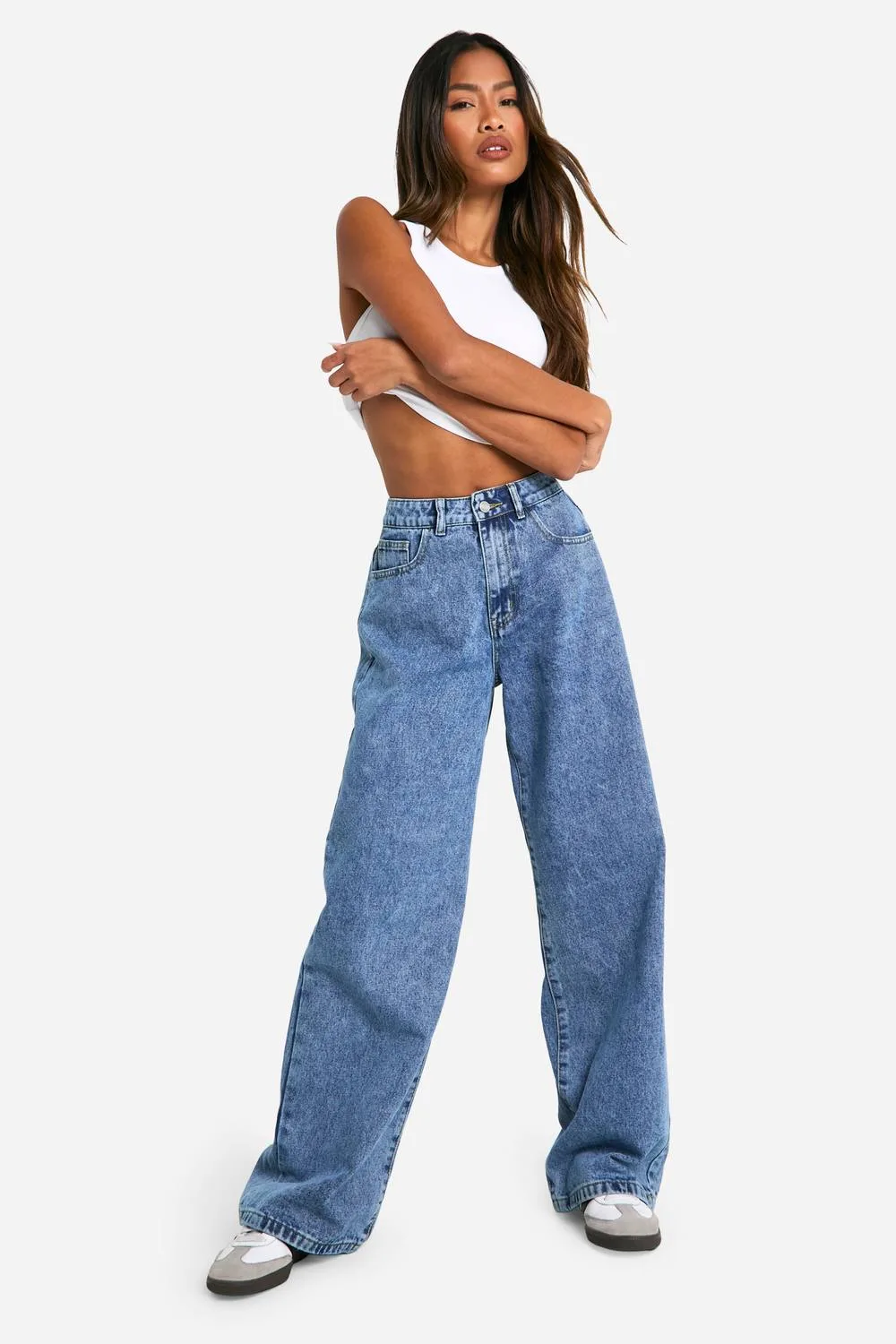 Basics Wide Leg Jeans by boohoo