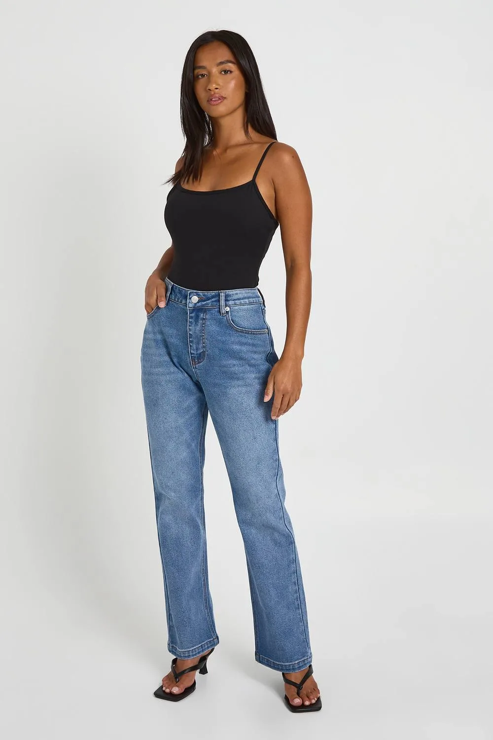 The Petite Mid Waist Baby Bootcut in Mid Vintage Wash - Size: 12 - Denim/Elastane/Polyurethane by boohoo