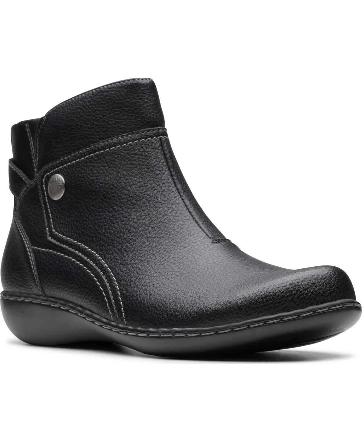 Collection Ashland Mabel Flat Boots by Clarks