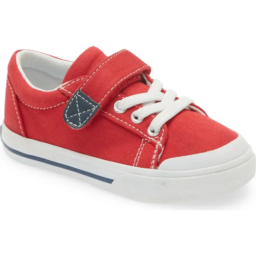 Jordan Sneaker by Footmates