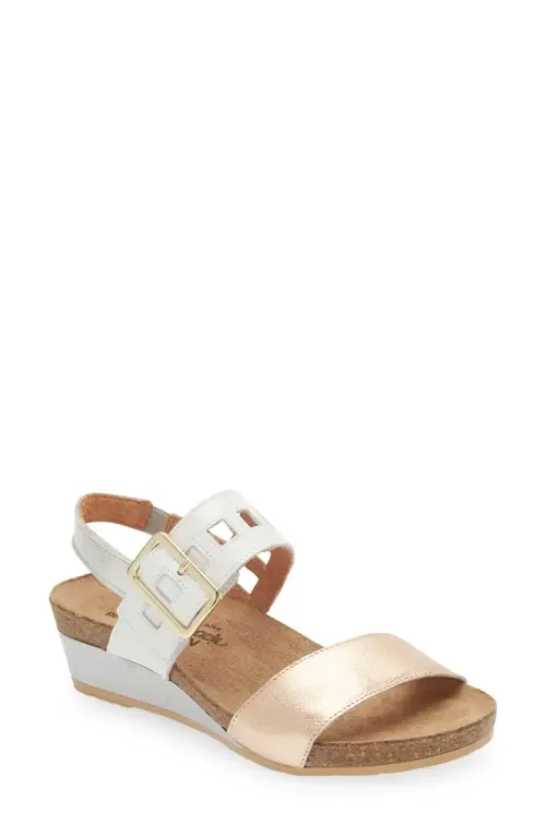 Dynasty Wedge Sandal in Kiss Red Leather