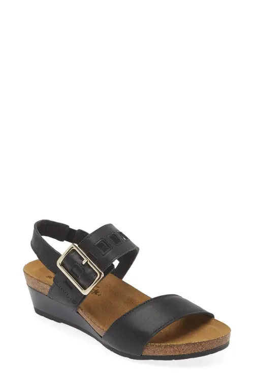 Dynasty Wedge Sandal in Kiss Red Leather