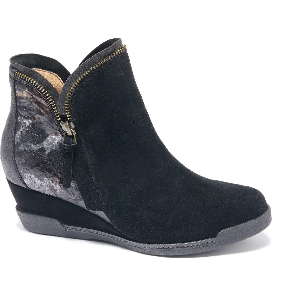 Dana Wedge Bootie in Black Suede with Foliage by Hälsa Footwear