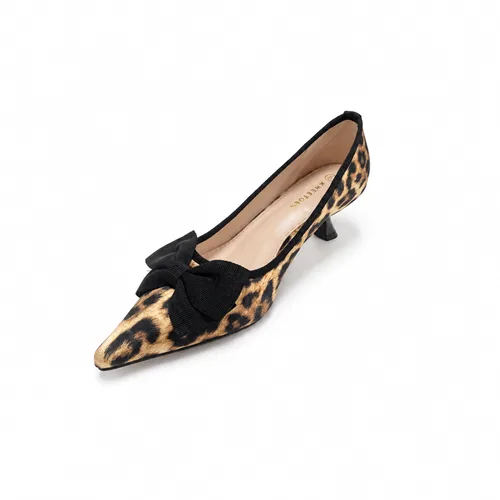 Dixie Pumps by kneetoes