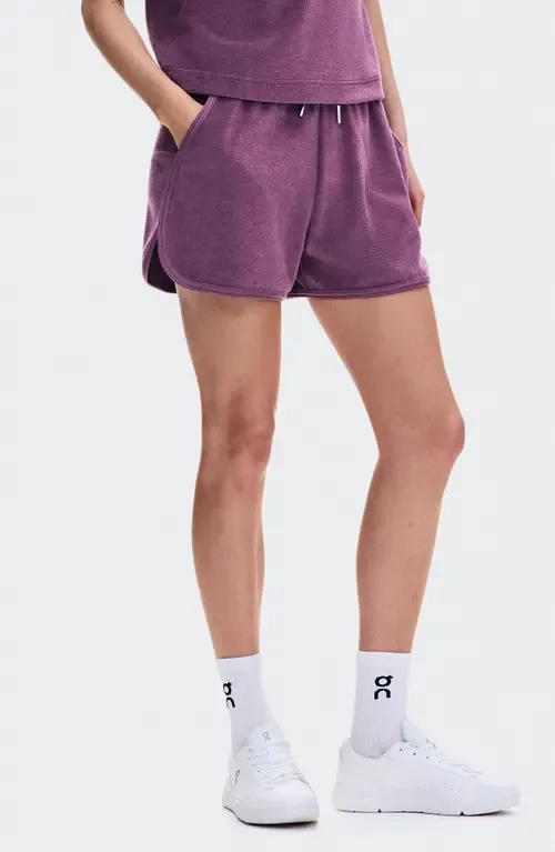 Courtside Terry Shorts by On