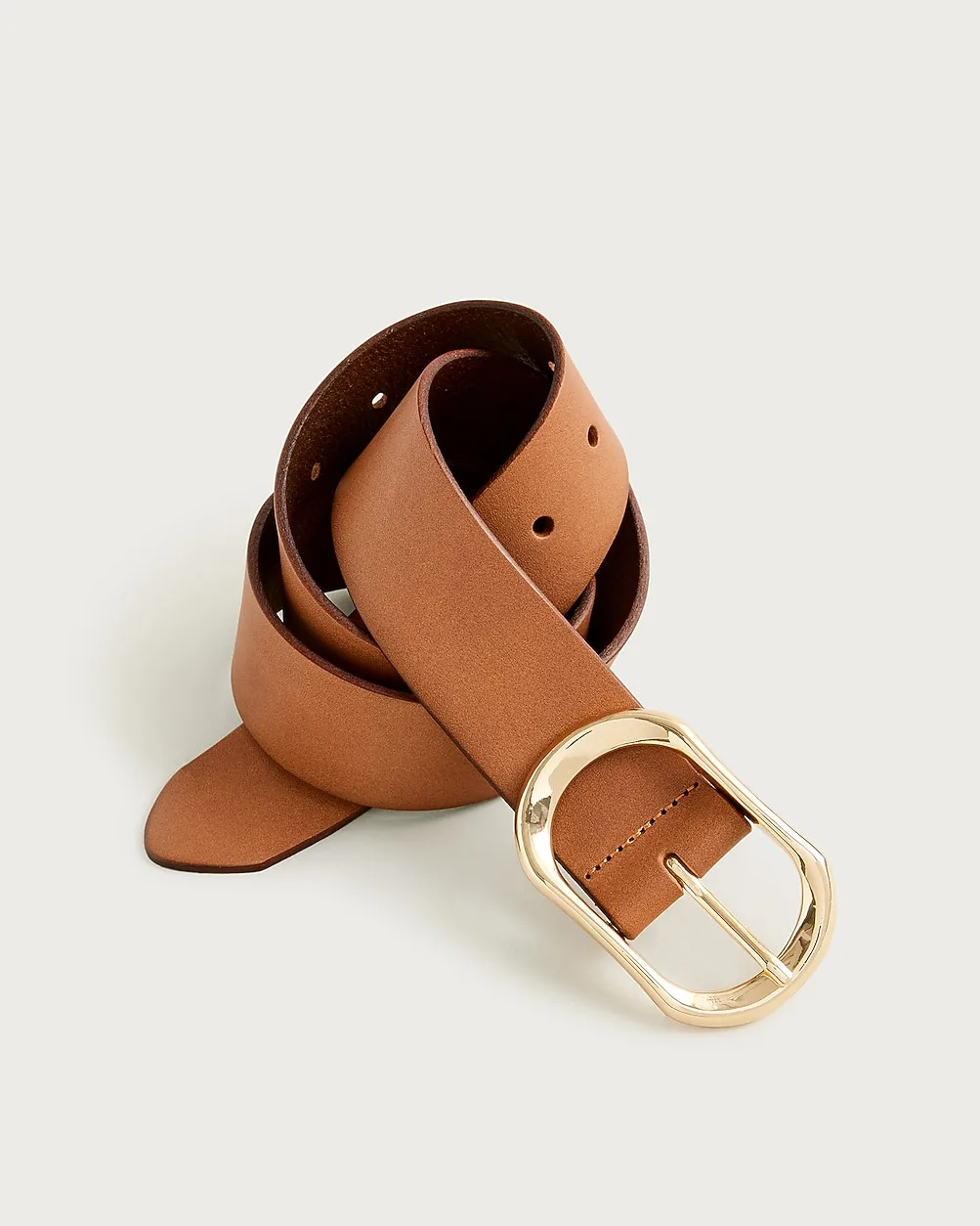 Oval Buckle Belt in Italian Leather