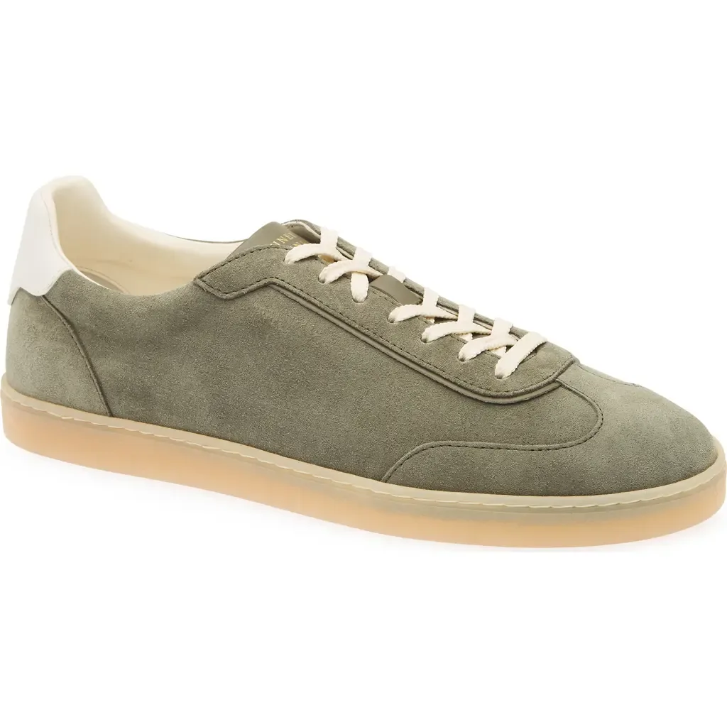 T-Toe Low Top Sneaker