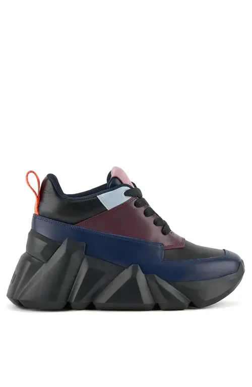 Space Kick Max Sneaker by United Nude