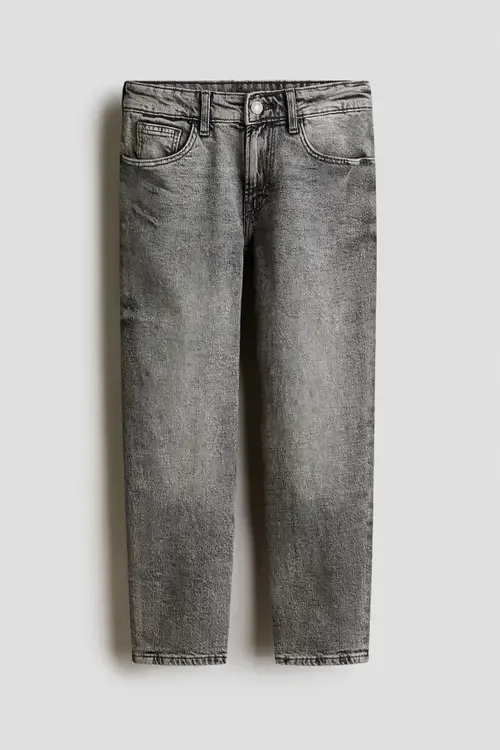 Relaxed Tapered Fit Jeans by H&M