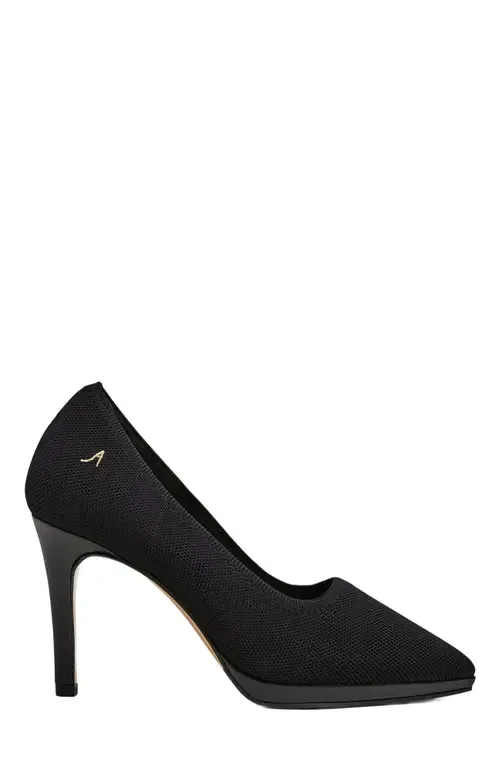 Felicia Orthopedic Expandable 3.5-In Pumps by Stinaa.J