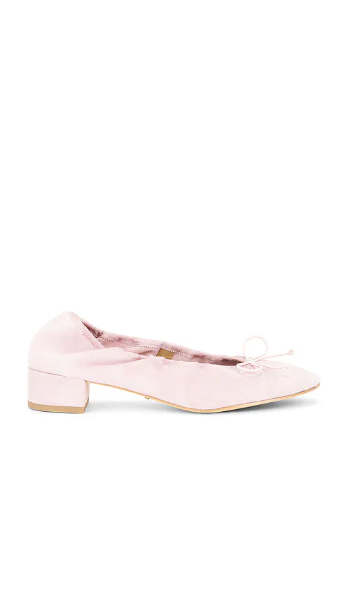 Moma Pump in Petal Suede