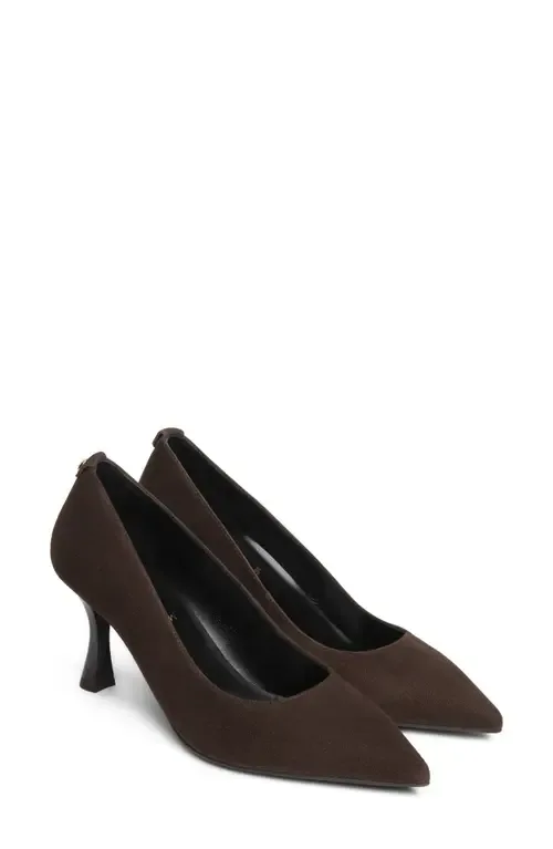 Pointed Toe Pump by NeroGiardini
