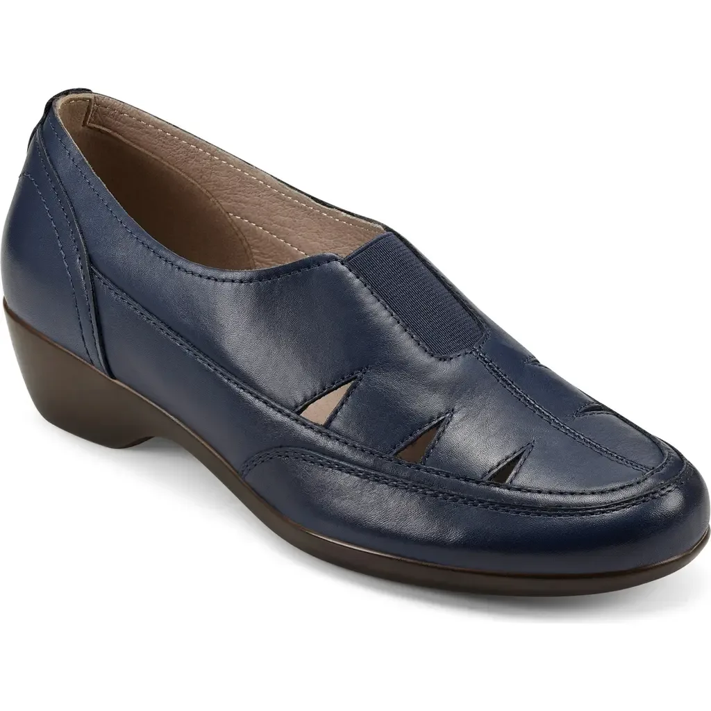 Daisie Flat by Easy Spirit