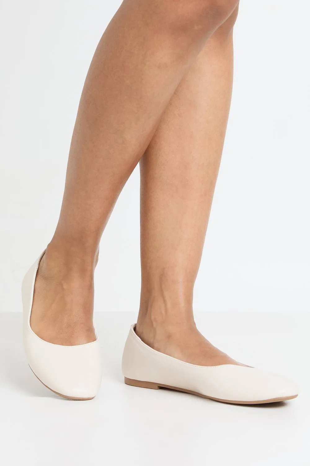 Round Toe Ballet Flats by boohoo