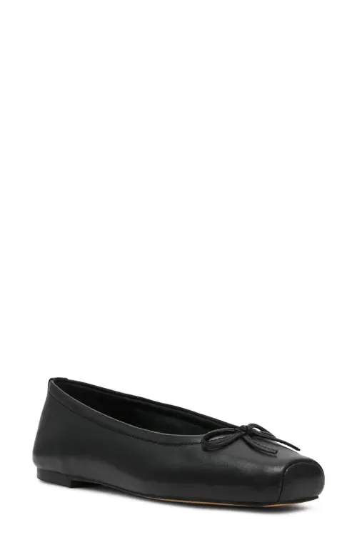 Eleve Square Toe Flat Leather