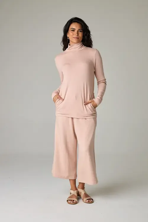 Acadia Eco-Luxe Rib Split-Sleeve Long Sleeve Top - Ultra-Luxe Flow by eavolu