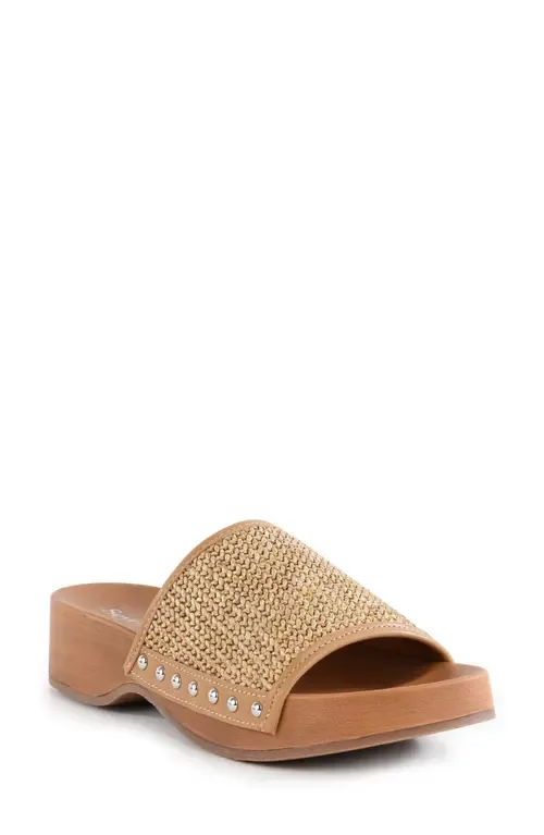 Fantasy Raffia Platform Sandal