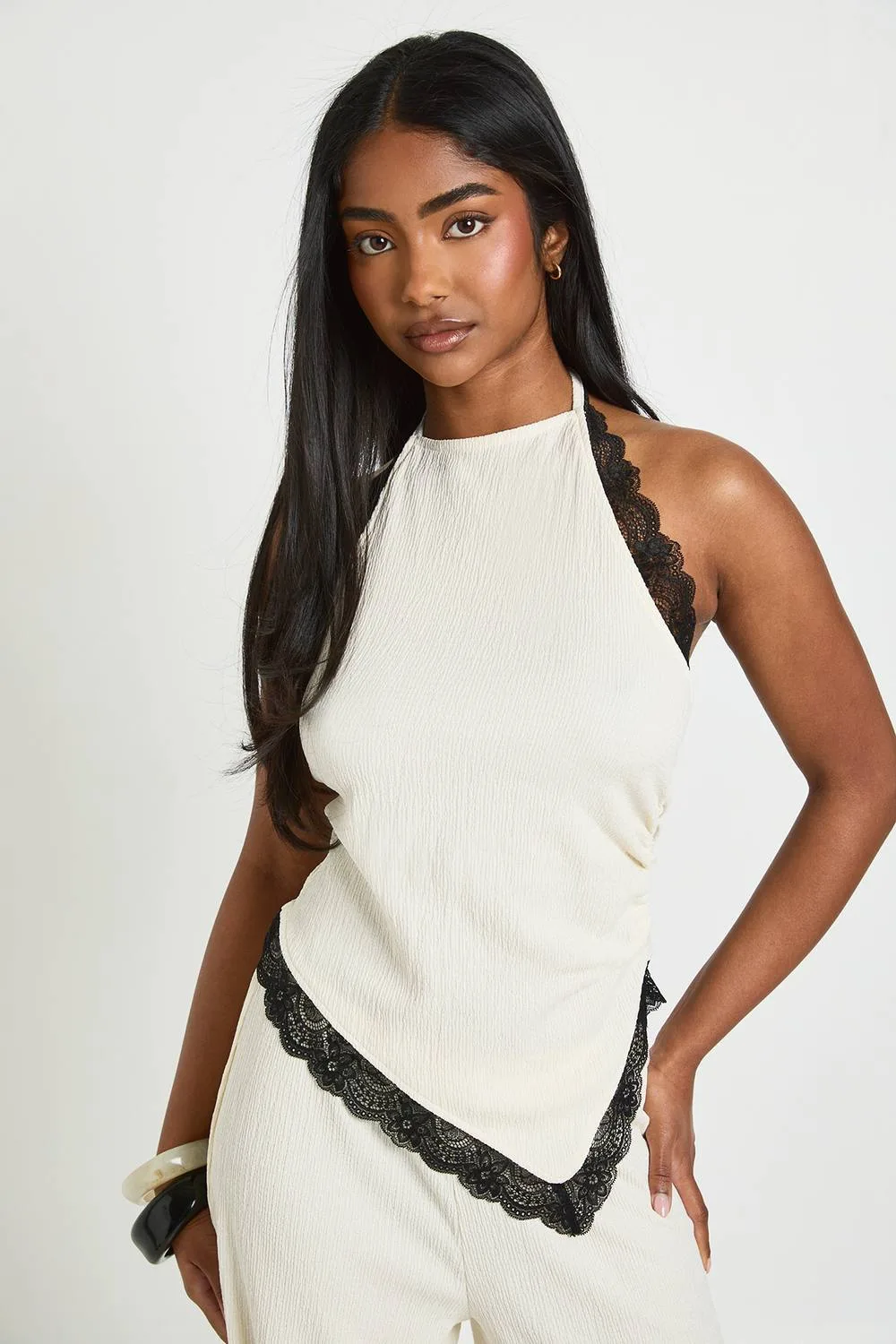 Crinkle Lace Trim Asymmetric Hem Top by boohoo